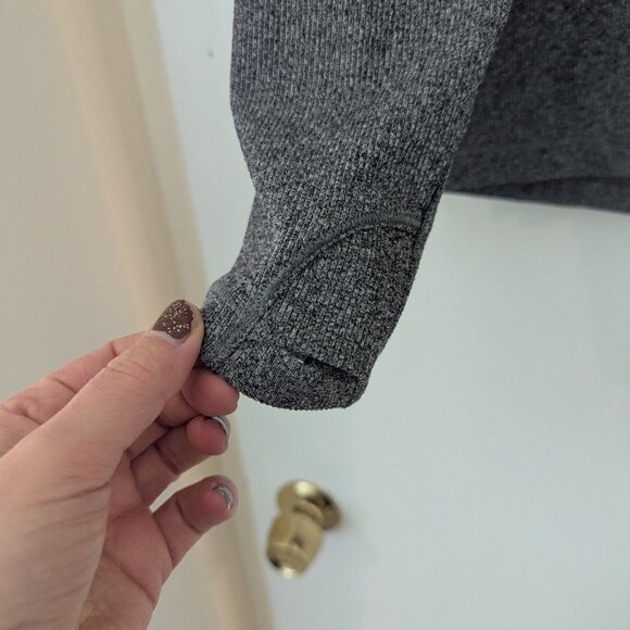 Athleta Uptempo Ribbed Henley Soft Knit Long Sleeve L Athleisure Loungewear - Picture 2 of 6